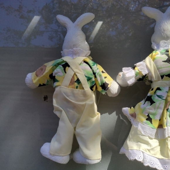 Spring Bunnies - Picture 5 of 8